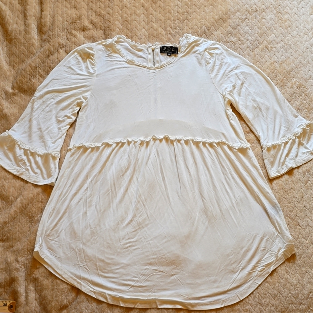 POL White Bell Sleeve Ruffled Blouse